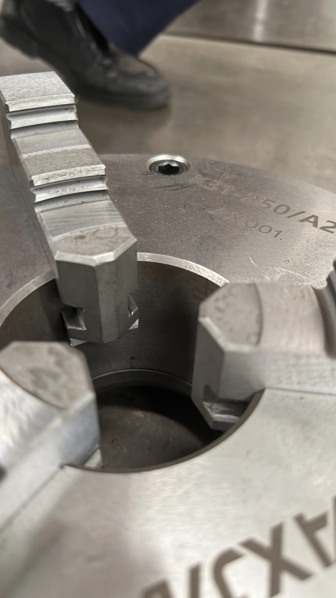 HT300 Machine Tool Chuck — HT300 machine tool chuck detail 7