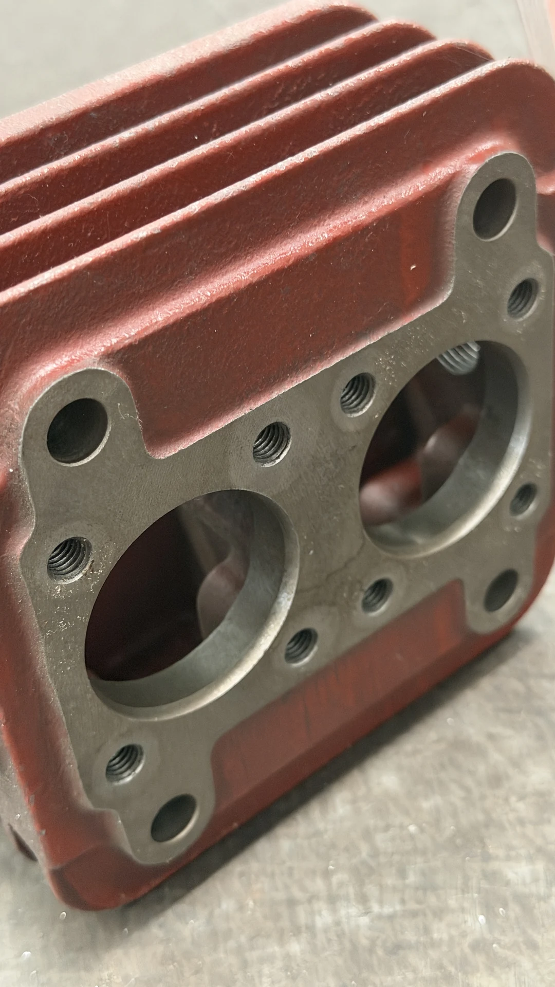 Cylinder heads — HT250 cylinder head detail 3